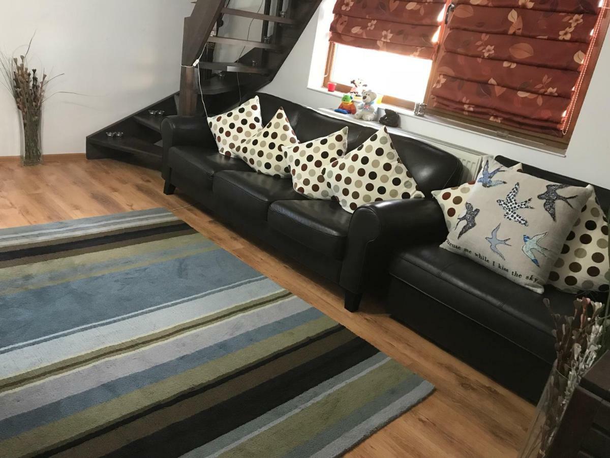 Luxury Apartment Mihai Bravu Bukarest Eksteriør billede